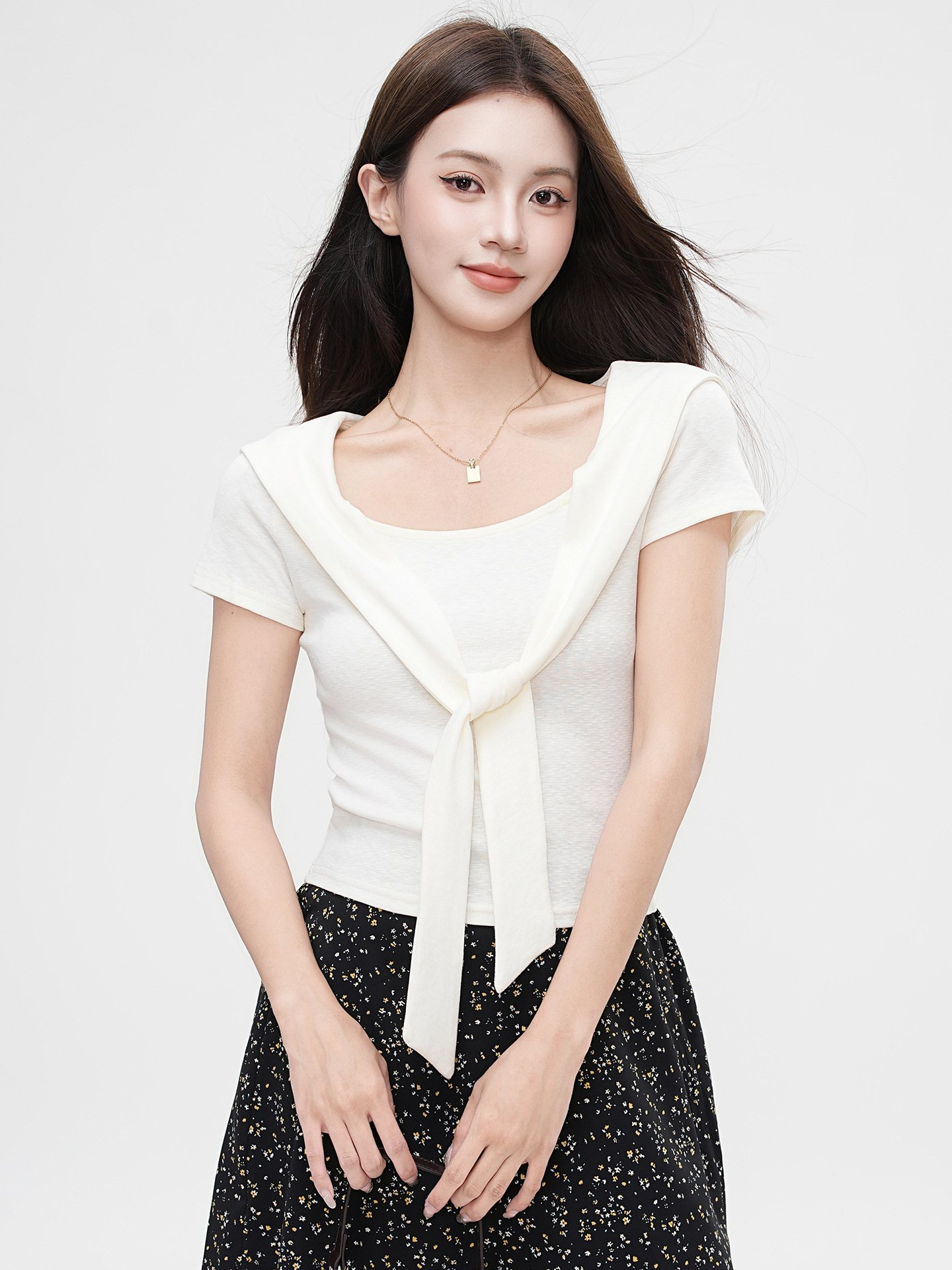 False Two-Piece Design Shoulder Cape V-Neck Short Sleeve T-Shirt Women's Unique Fitted Crop Top - Image 7